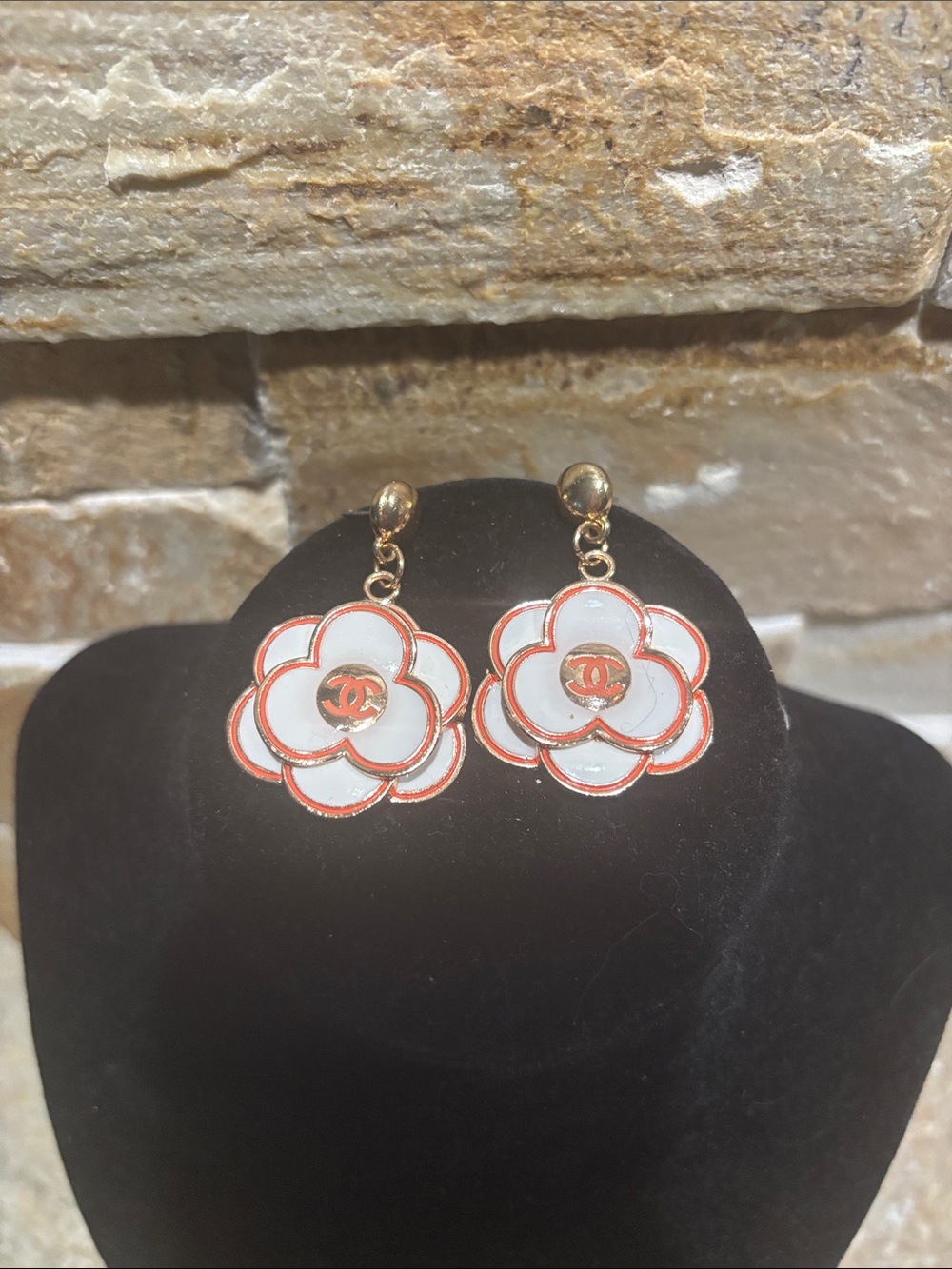 Gold-Tone White and coral CC Cameilla flower 🌺 Drop Earrings